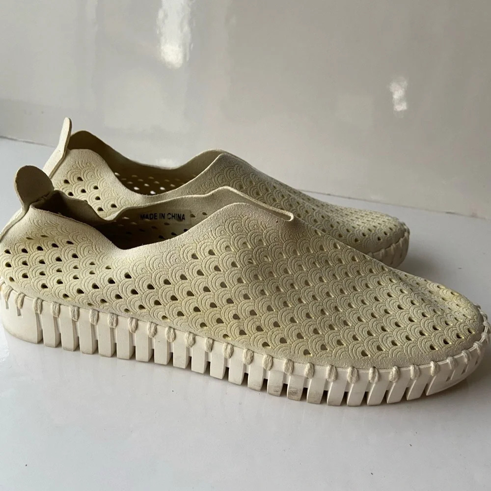 Ilse Jacobsen Tulip Mary Jane Flats Cream Perforated Shoes Sz 8 - Picture 2 of 8